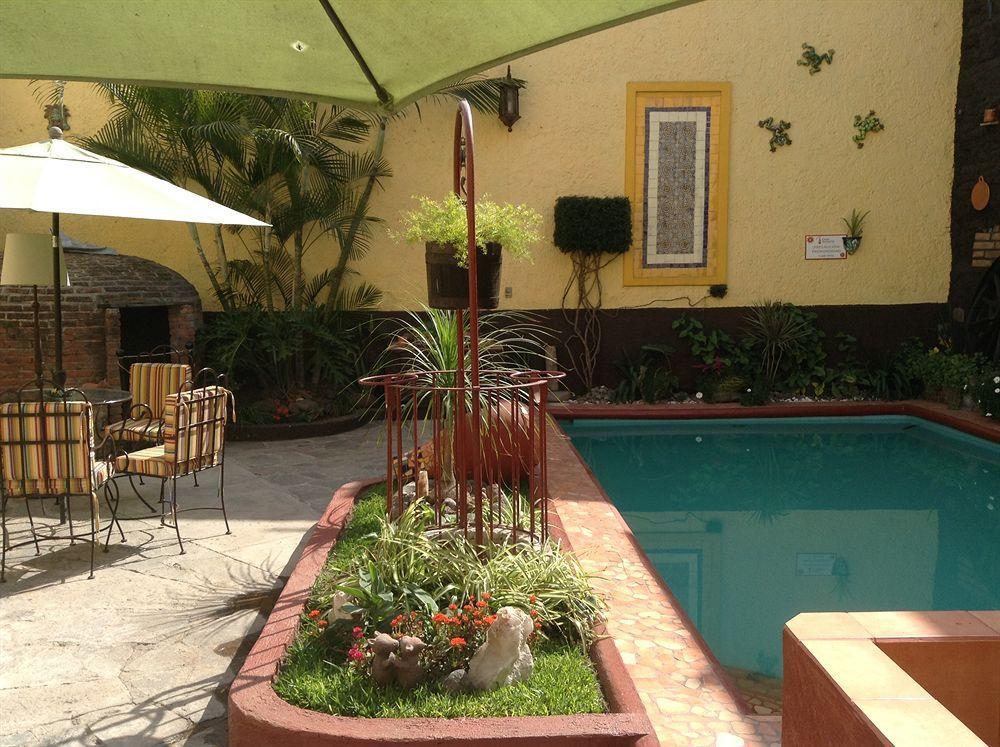 Hotel Casa Armonia Tlaquepaque Екстериор снимка