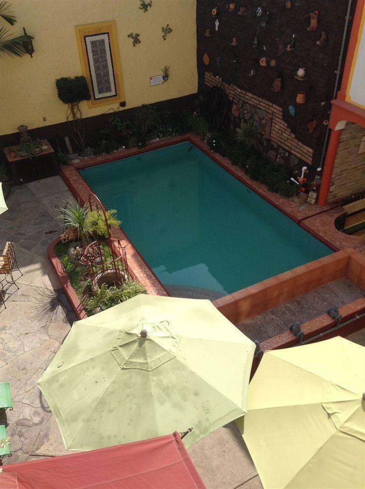 Hotel Casa Armonia Tlaquepaque Екстериор снимка