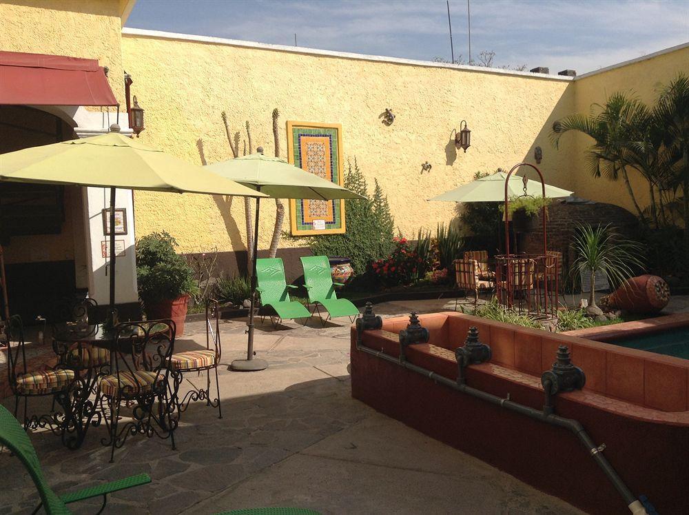Hotel Casa Armonia Tlaquepaque Екстериор снимка