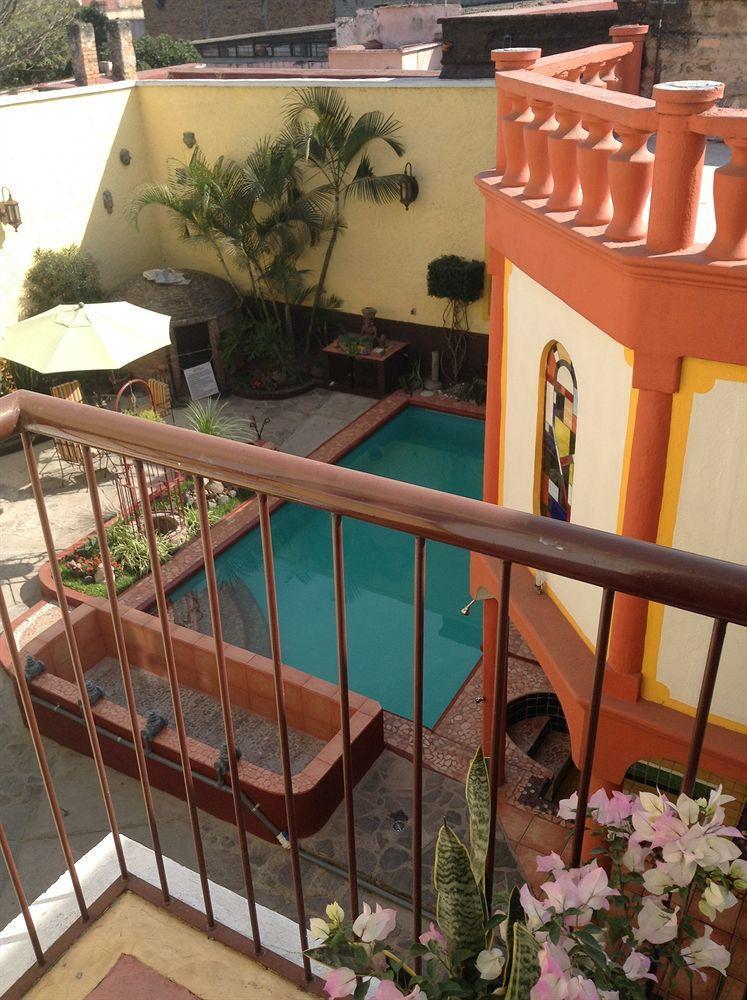 Hotel Casa Armonia Tlaquepaque Екстериор снимка