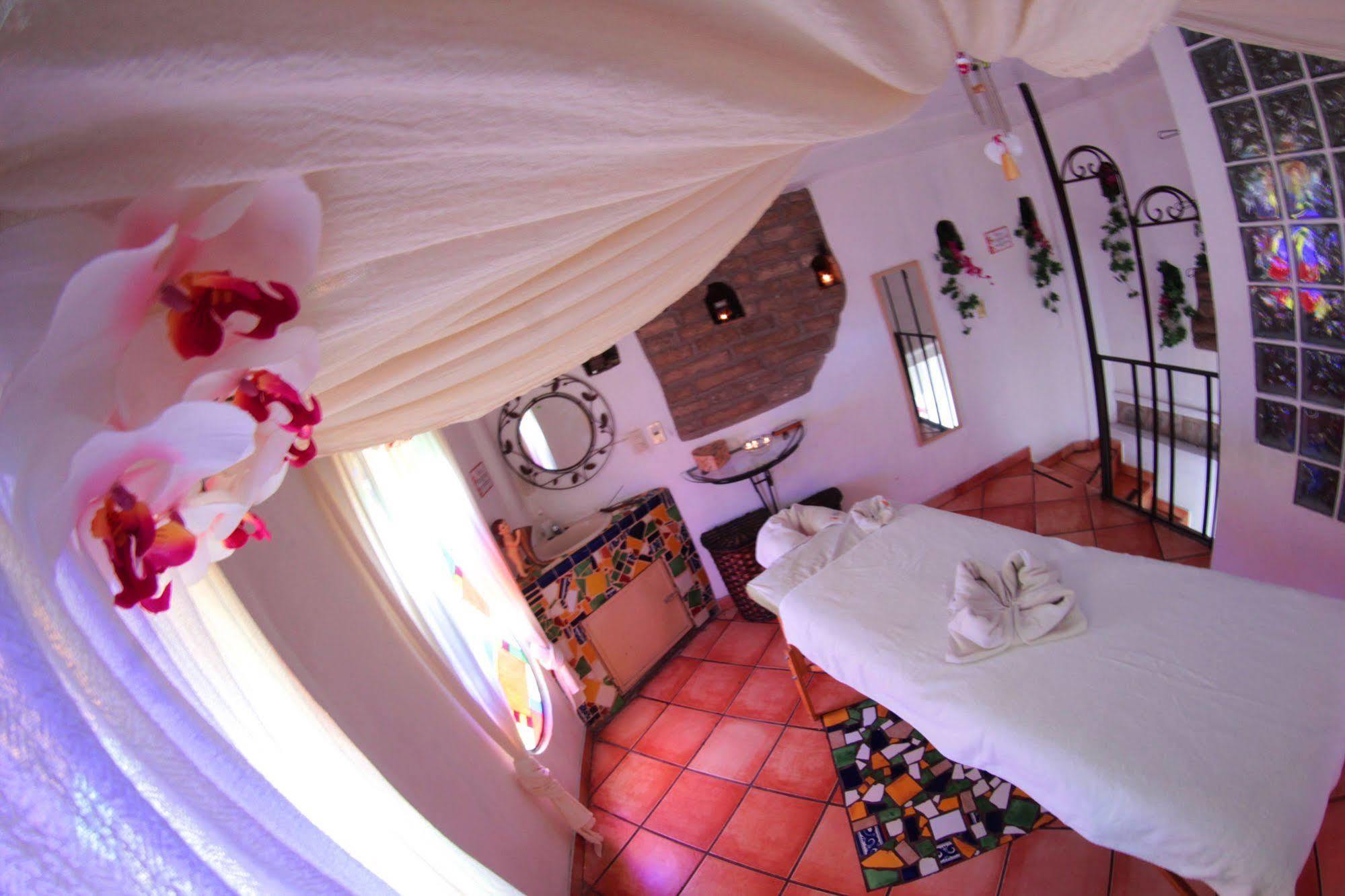 Hotel Casa Armonia Tlaquepaque Екстериор снимка
