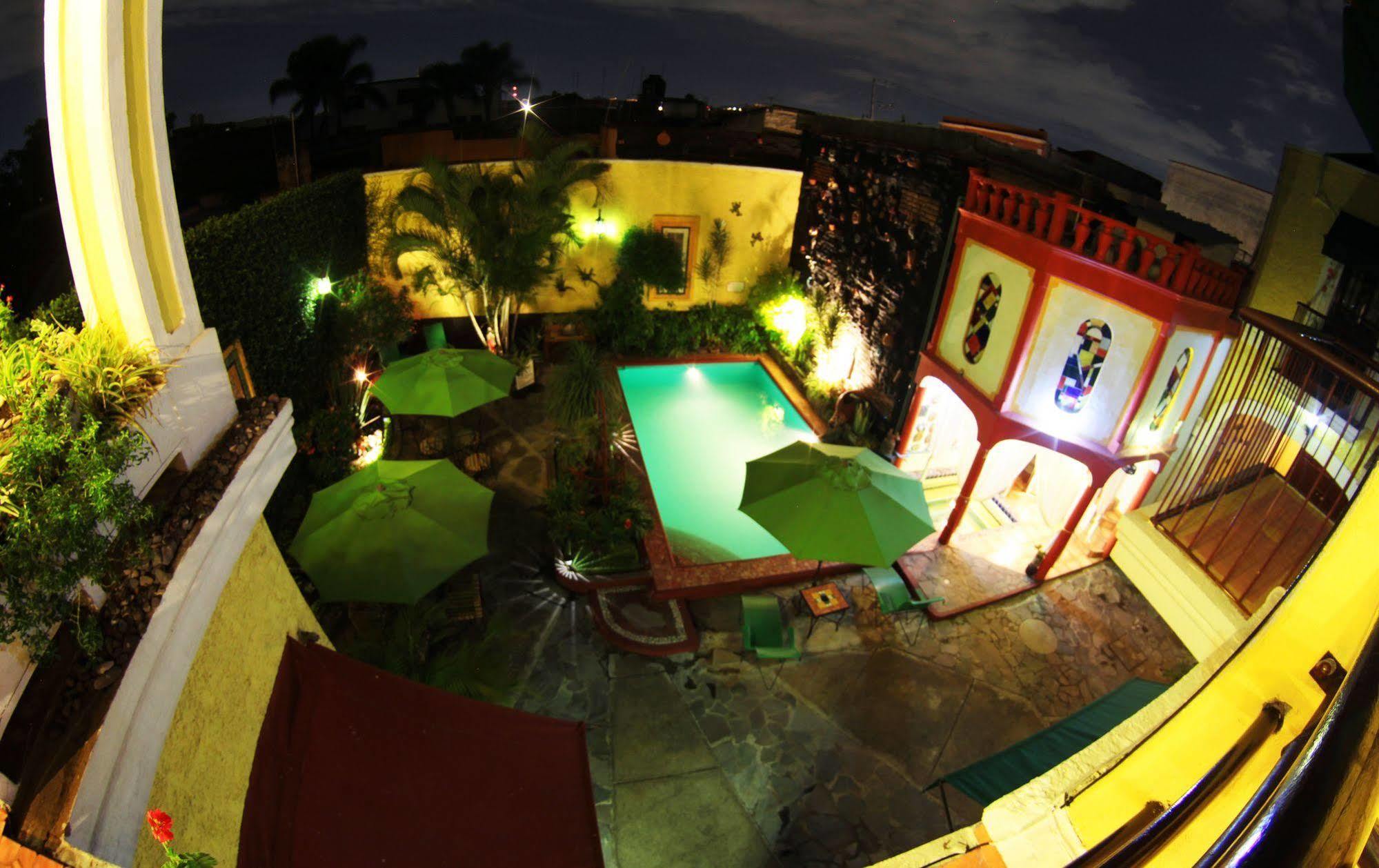 Hotel Casa Armonia Tlaquepaque Екстериор снимка