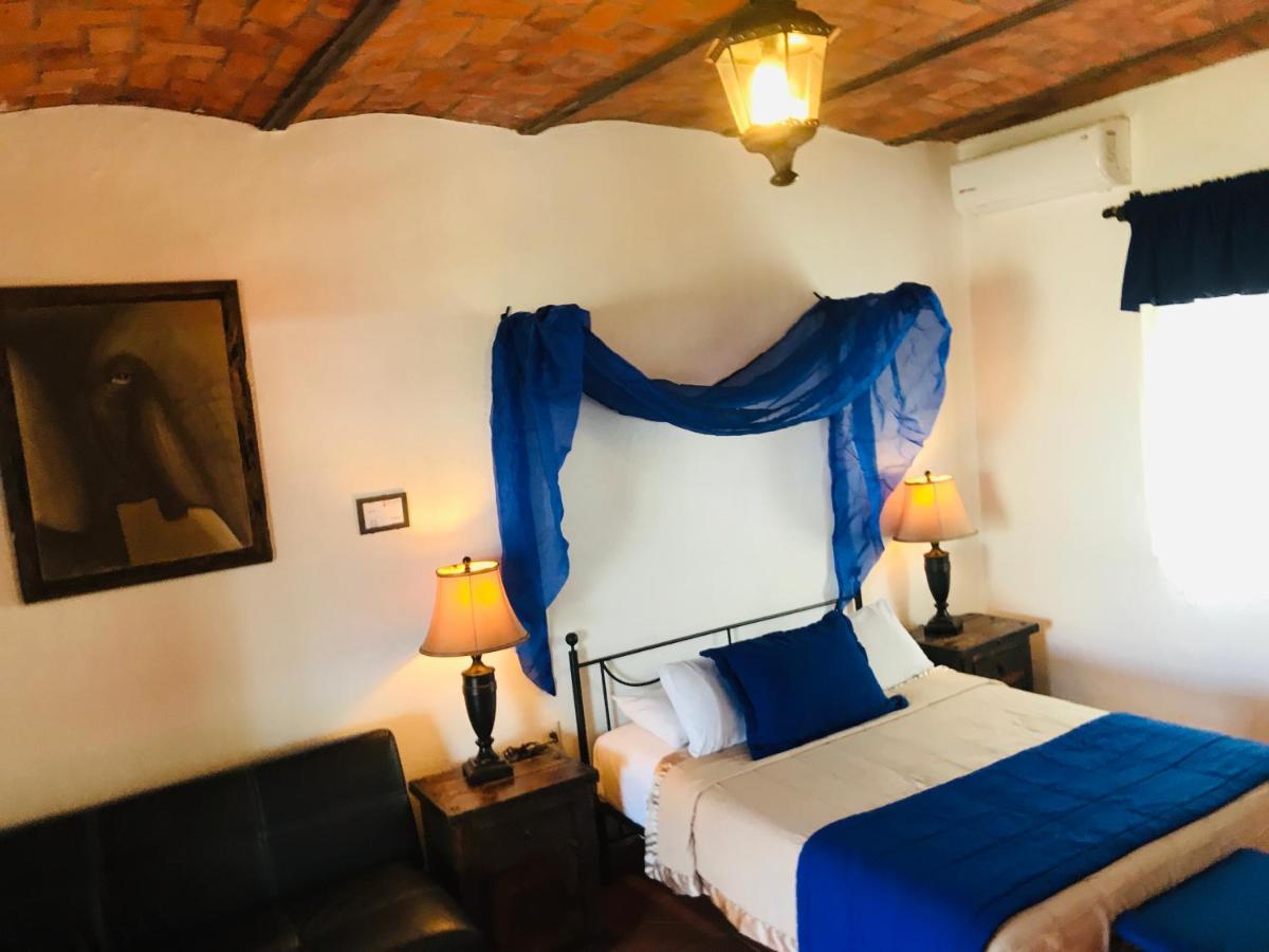 Hotel Casa Armonia Tlaquepaque Екстериор снимка