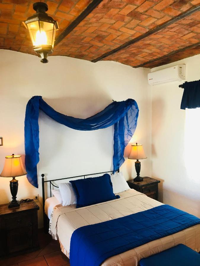 Hotel Casa Armonia Tlaquepaque Екстериор снимка